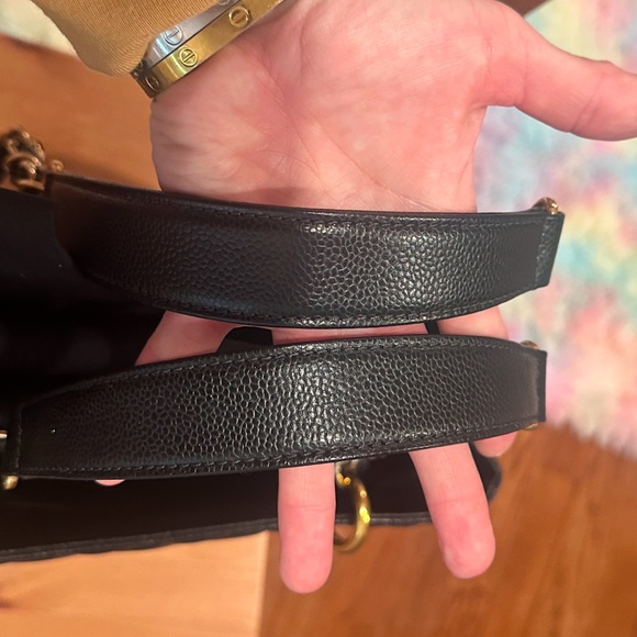 ✨NWT CHANEL caviar black w gold hard, authenticity card/dust bag yes (13X10) - Picture 12 of 16